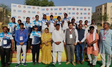 राज्य सरकार की जनहित की विभिन्न योजनाओं के क्रियान्वयन के लिए  अधिकारी अलर्ट मोड पर कार्य करें