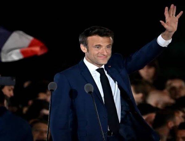 प्रधानमंत्री ने इमैनुएल मैक्रों को दोबारा फ्रांस का राष्ट्रपति चुने जाने पर बधाई दी