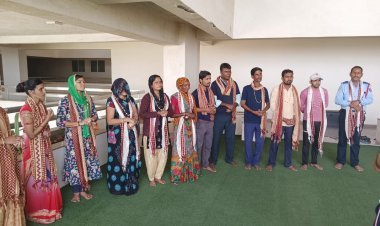 सम्मान देकर मनाया मजदूर दिवस