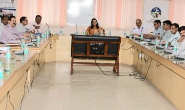 आईटीआई में आधारभूत सुविधाओं का विस्तार करें, लोकप्रिय ट्रेड में प्रवेश बढ़ाएं: शासन सचिव