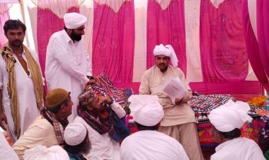 अल्पसंख्यक मामलात मंत्री ने प्रशासन शहरों के संग अभियान शिविर का निरीक्षण किया