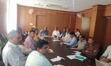 निराश्रित नर गौ वंश की समस्या से निजात पाने के लिए अनुदान बढ़ाये जाने की आवश्यकता