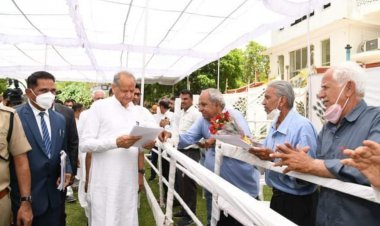 सी एम ने दिया एमपीयुएटी पेंशनर्स को शीघ्र पेंशन व्यवस्था का आश्वासन