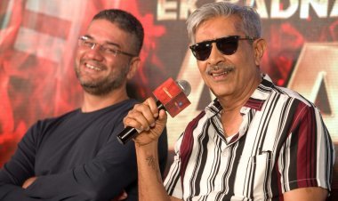 मीडिया के सामने निकला प्रकाश झा का डर