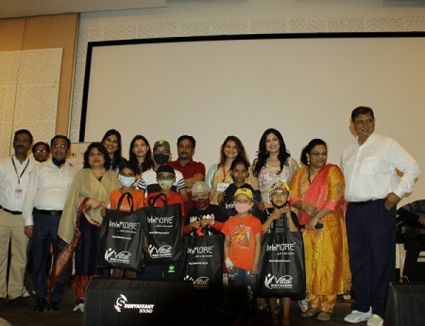 सानवी सोशल वेलफेयर ऑर्गेनाइजेशन द्वारा कैंसर पेशेंट्स के चेहरे पर बिखेरी मुस्कान