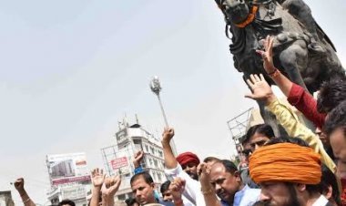 स्वाधीनता संघर्ष के आदर्शों से प्रेरणा लेने का  किया आह्वान