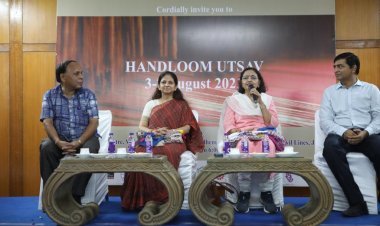 8वें राष्ट्रीय हथकरघा दिवस के अवसर पर मनाए जा रहे "हथकरघा उत्सव" का उद्घाटन कार्यक्रम