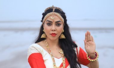 अभिनेत्री निकिता रावल ने इंस्टाग्राम पर अपने लुक्स से फैन्स को किया आकर्षित