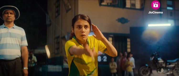 जियो स्टुडियोज की फिल्म कच्चे लिंबू में राधिका मदान की गेंदबाजी जसप्रीत बुमराह से प्रेरित