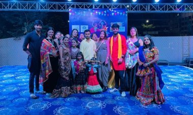 जयपुर में गरबा कुंभ में बॉलीवुड सितारों के साथ जयपुराइट्स ने जमकर डांडिया किया