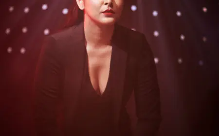 काले परिधान में दिलों की धड़कन बनी मधुरिमा तुली