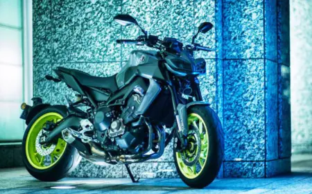 Yamaha लॉन्च करने जा रही है क्लचलेस बाइक, जानें खासियतें और कीमत