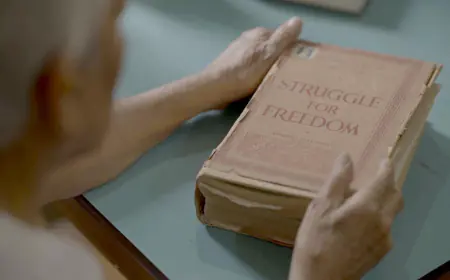 फिल्ममेकर विवेक रंजन अग्निहोत्री ने 'दिल्ली फाइल्स' की रिसर्च के दौरान भारत-बांग्लादेश सीमा से साझा की BTS तस्वीरें