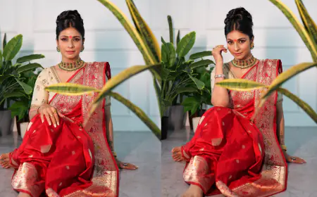 तनिषा मुखर्जी ने पारंपरिक लाल बंगाली साड़ी में बिखेरा जलवा, लेटेस्ट फोटोशूट से की दुर्गा पूजा की खास शुरुआत