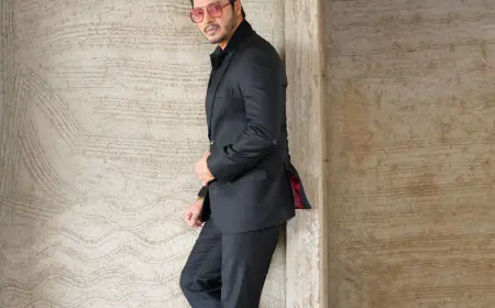 सोशल मीडिया और मानसिक स्वास्थ्यः  एक दोधारी तलवार - श्रेयस तलपड़े 