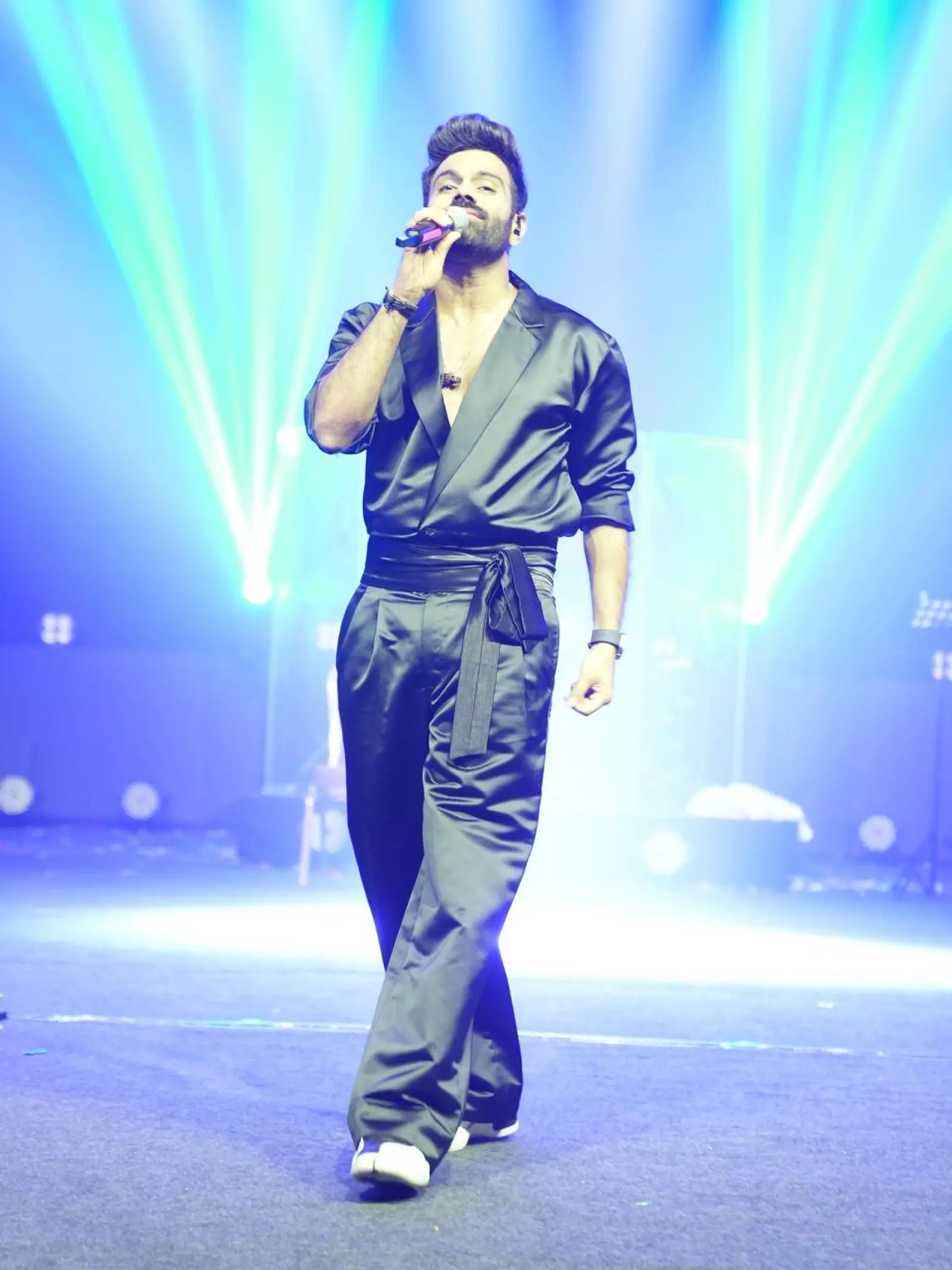 नए साल की पूर्व संध्या पर विशाखापत्तनम के दर्शकों को लुभाने के लिए तैयार हैं गायक श्रीराम चंद्र