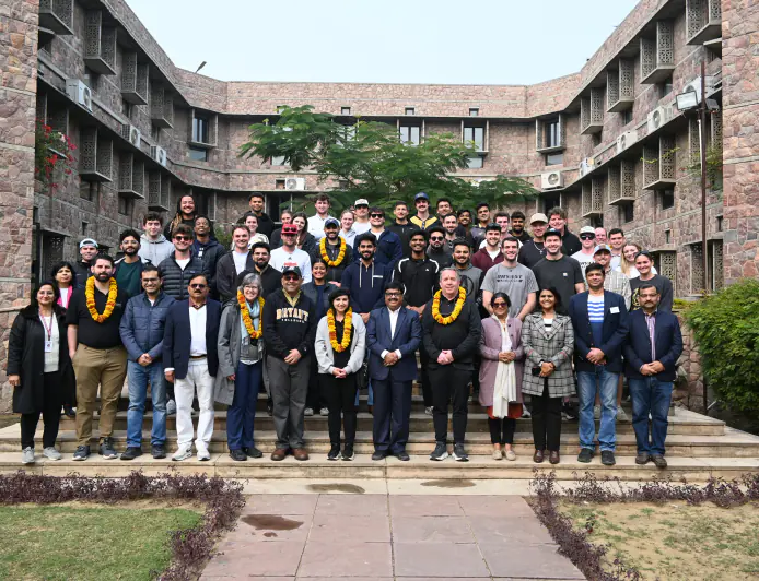 'फ्रेंडशिप ऑन पिच': मेजबान आईआईएचएमआर यूनिवर्सिटी ने ब्रायंट यूनिवर्सिटी से खेला दोस्ताना क्रिकेट मैच