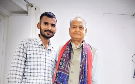 राजस्थान के चर्चित X इनफ्लुएंसर जीतू बुरड़क ने की अशोक गहलोत से मुलाकात