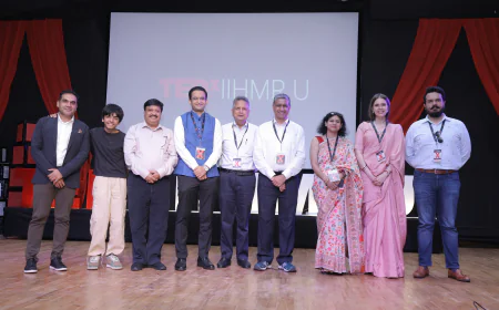 आईआईएचएमआर यूनिवर्सिटी के TEDxIIHMRU 2025 में छोटी-छोटी चिंगारी से बड़े बदलाव