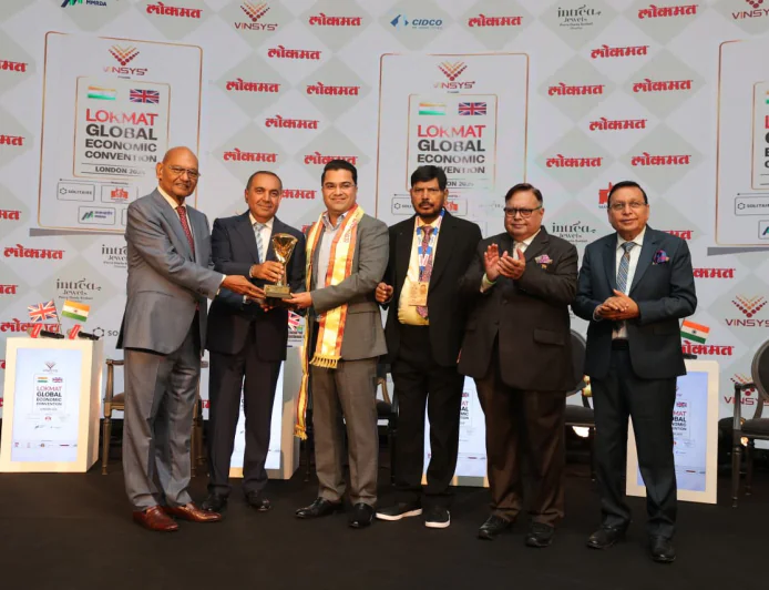CA अभय भूतड़ा लोकमत ग्लोबल इकोनॉमिक कन्वेंशन में भारत भूषण पुरस्कार से सम्मानित      