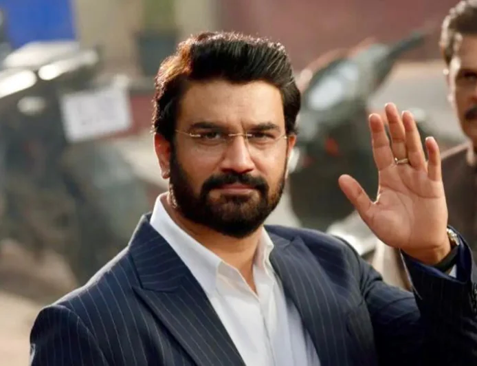 शरद केलकर: मैं डायरेक्टर का एक्टर, मॉनिटर तक नहीं देखता