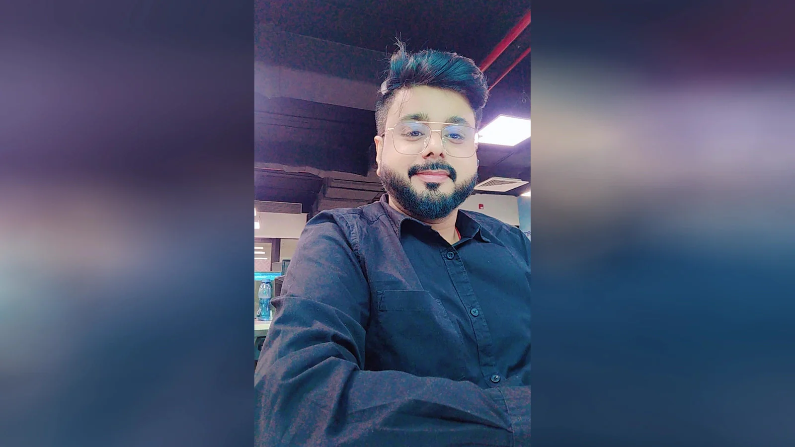 प्रयागराज के युवा टैरो रीडर सौरभ ओझा: विज्ञान और अध्यात्म के संगम से बदल रहे हैं ज़िंदगियाँ