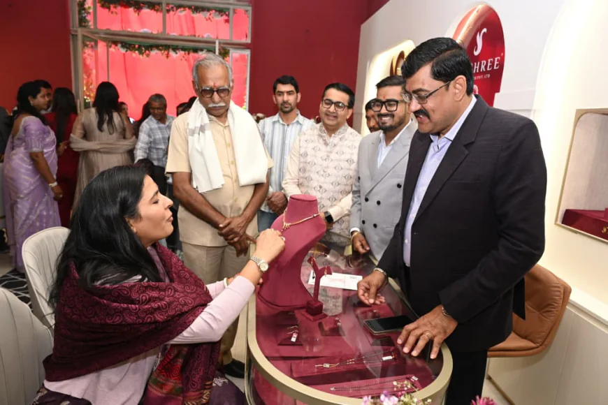 जयश्री ज्वेलर्स का मानसरोवर में दूसरा शोरूम हुआ लॉन्च, सेलिब्रिटीज ने बढ़ाई रौनक