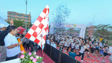 भजनलाल शर्मा ने हाफ मैराथन का किया फ्लैग ऑफ, युवाओं को स्वस्थ रहने का दिया संदेश