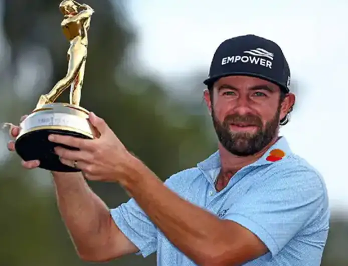 मानसिक मजबूती से प्लेयर्स चैम्पियनशिप पर कब्जा: अमेरिकी गोल्फर ने 'वर्तमान में जियो' के मंत्र से बदला माइंडसेट