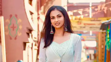 'तू जूलियट जट्ट दी' की आँचल खुराना ने बताया, कैसे करती हैं शोहरत और आलोचना का सामना