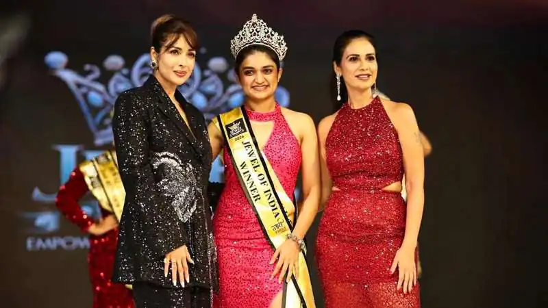 डॉ. इशिता जोशी ने जीता ‘नारीफर्स्ट ज्वेल ऑफ इंडिया सीजन 3’ खिताब